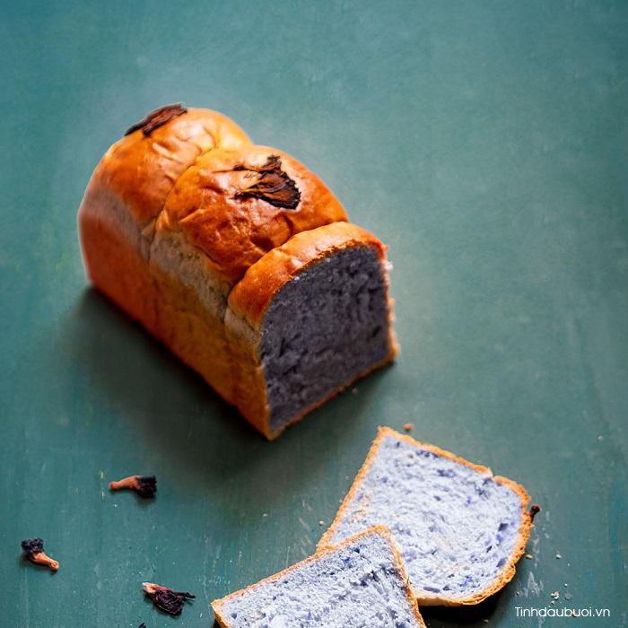 banh mi hoa dau biec