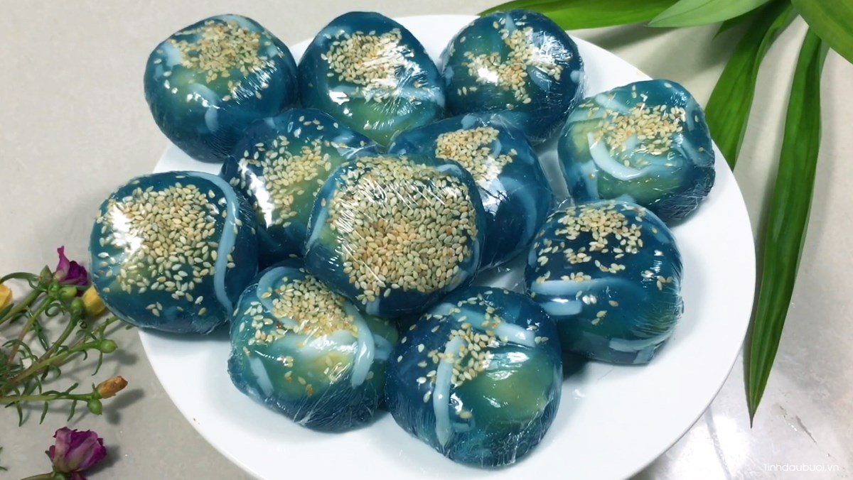 Cách làm bánh phu thê hoa đậu biếc cach lam banh phu the hoa dau biec